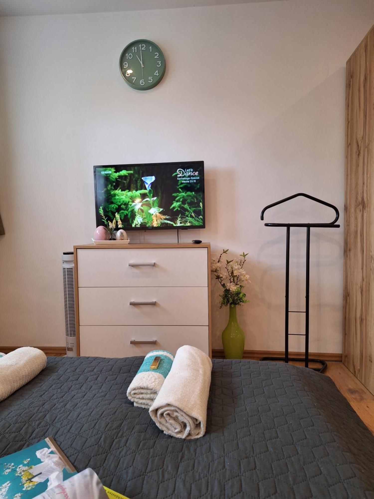 Cristal Apartman Siofok Ngoại thất bức ảnh