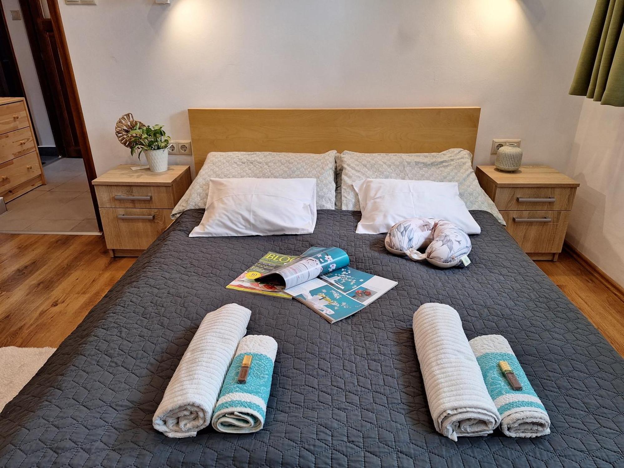 Cristal Apartman Siofok Ngoại thất bức ảnh
