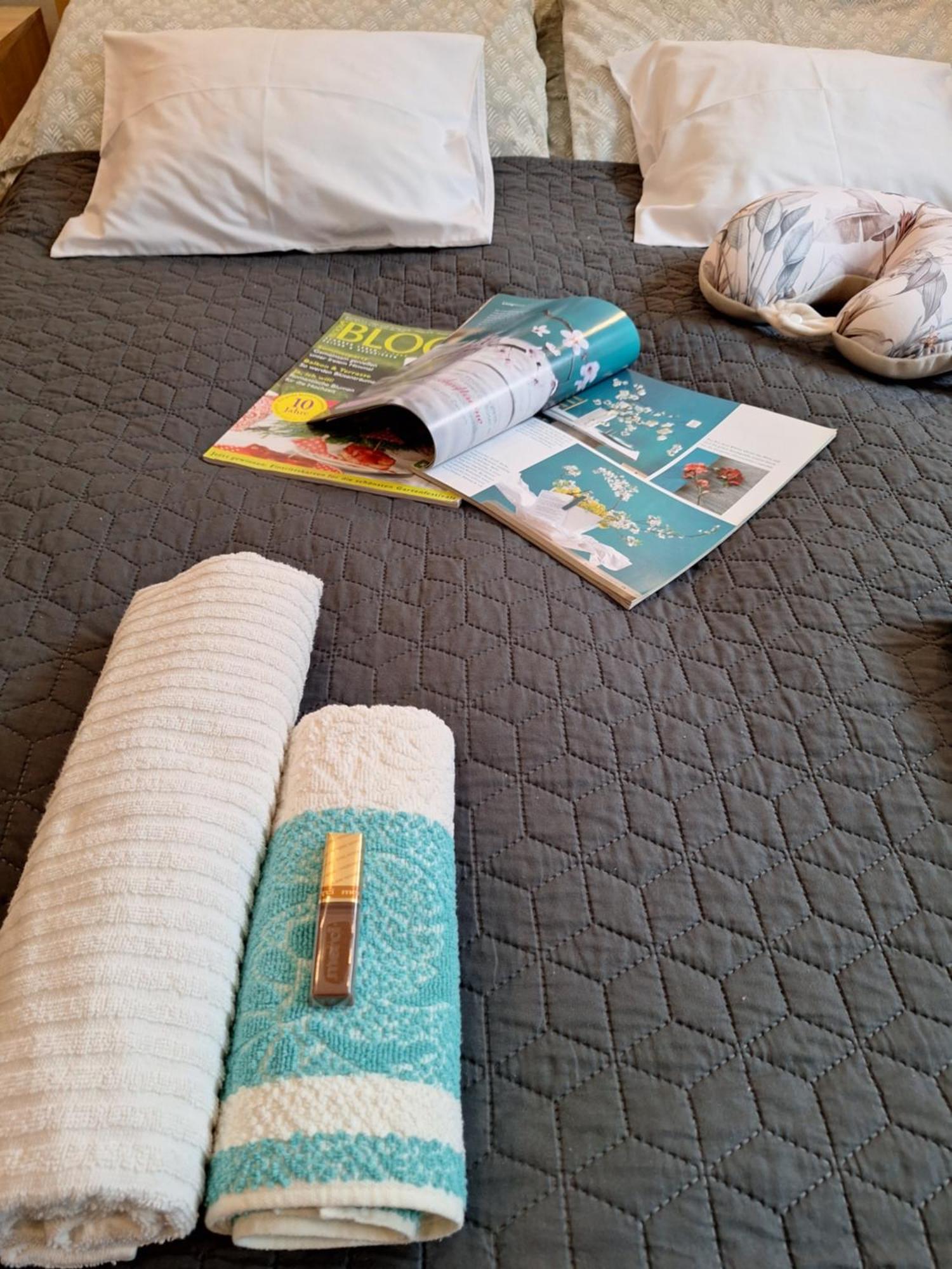 Cristal Apartman Siofok Ngoại thất bức ảnh