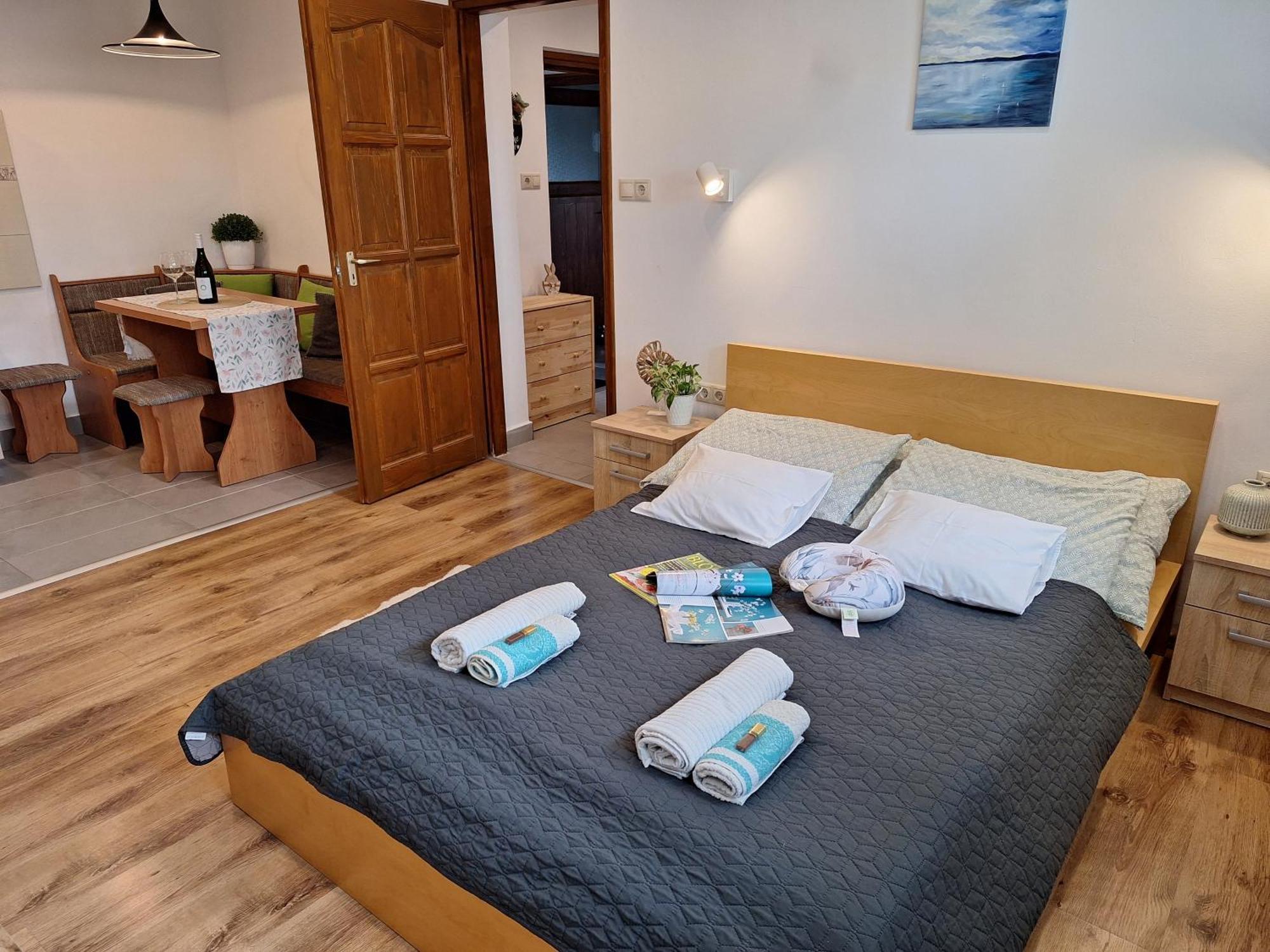 Cristal Apartman Siofok Ngoại thất bức ảnh